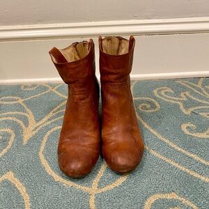 FRYE- Carson Wedge Bootie size 8.5